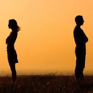 التماس دعا برای فراموش کردن عشق قبلی
