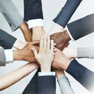 التماس دعا برای جلب همراهی شرکاء